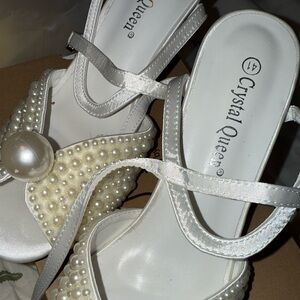 White Pearl Embellished Women's Shoes